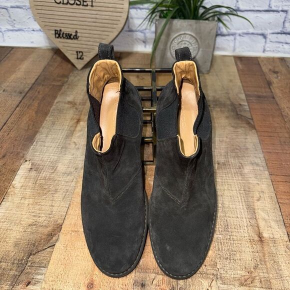 Vince - Bonham Suede Water Repellent Chelsea Boots - Graphite - Picture 9 of 11